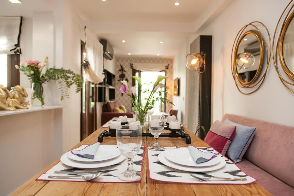 Modern & Nice Apartment. Old Town. Private Parking Sevilla Buitenkant foto